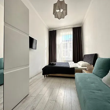 Romantic Apartments-near Opera House 5/8 Apartment Lviv