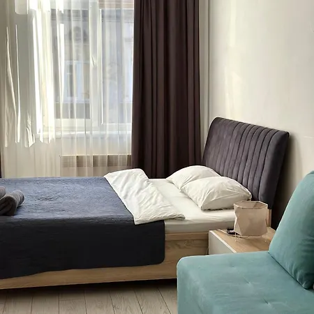 Daire Romantic Apartments-near Opera House 5/8 Lviv