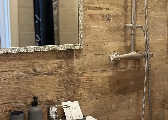 Romantic Apartments-near Opera House 5/8 شقة إلفيف