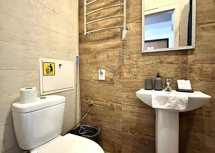 Romantic Apartments-near Opera House 5/8 شقة *